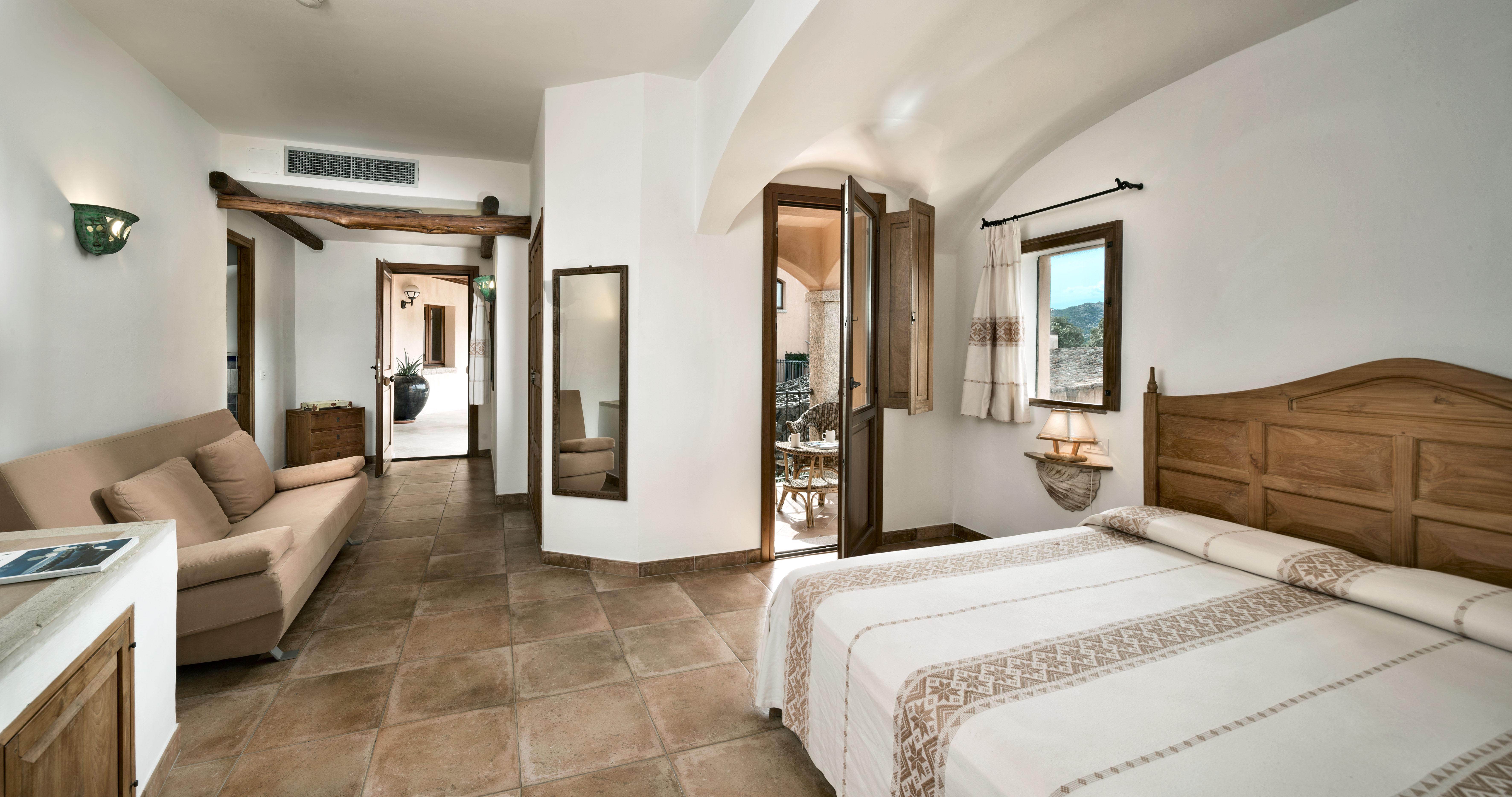Hotel Arathena San Pantaleo Ngoại thất bức ảnh